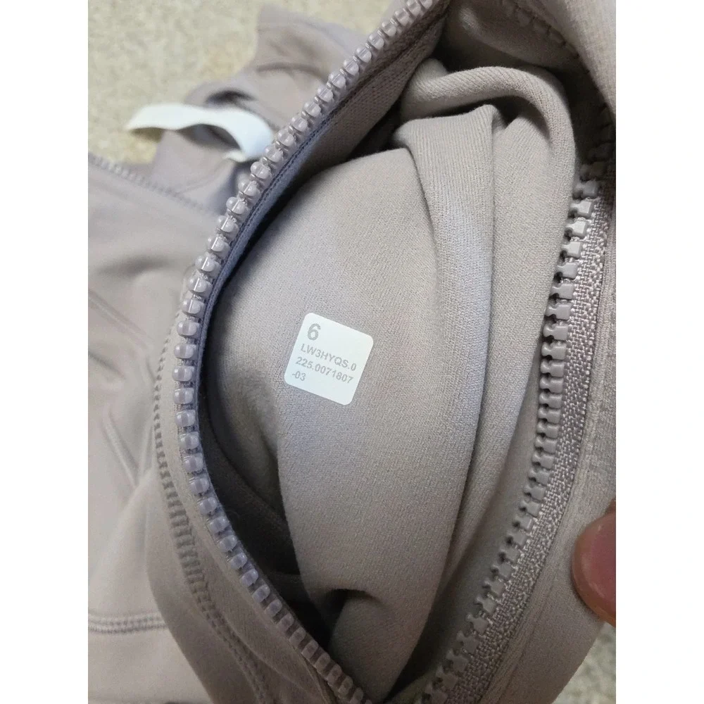 Lululemon Define Cropped Jacket Nulu Mauve Grey Sz 6 NWT Soft Thumbholes Gym - Picture 12 of 12
